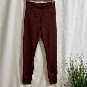 Athleta Smal tall Red Copper Elation Textured 7/8 Tight Leggings Womens